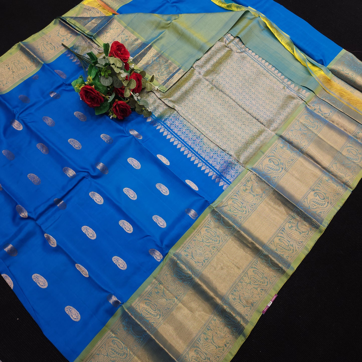 Kanchi Pattu Handloom Butta Light Weight Saree