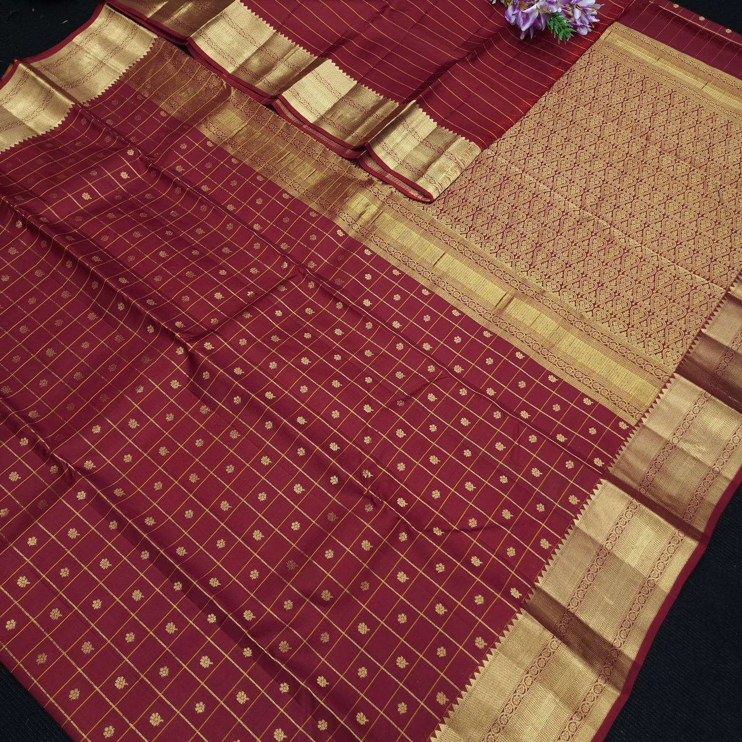 Vintage Handloom Light Weight Kanchi Butta Sarees