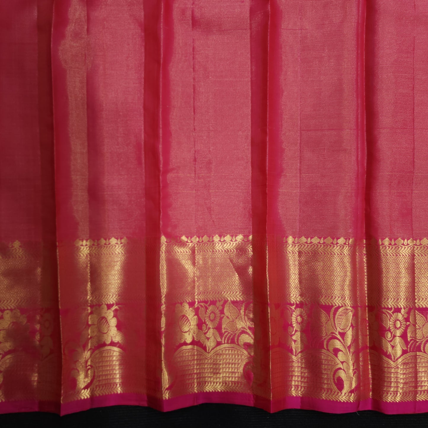 Kanchi Pattu Handloom Butta Saree