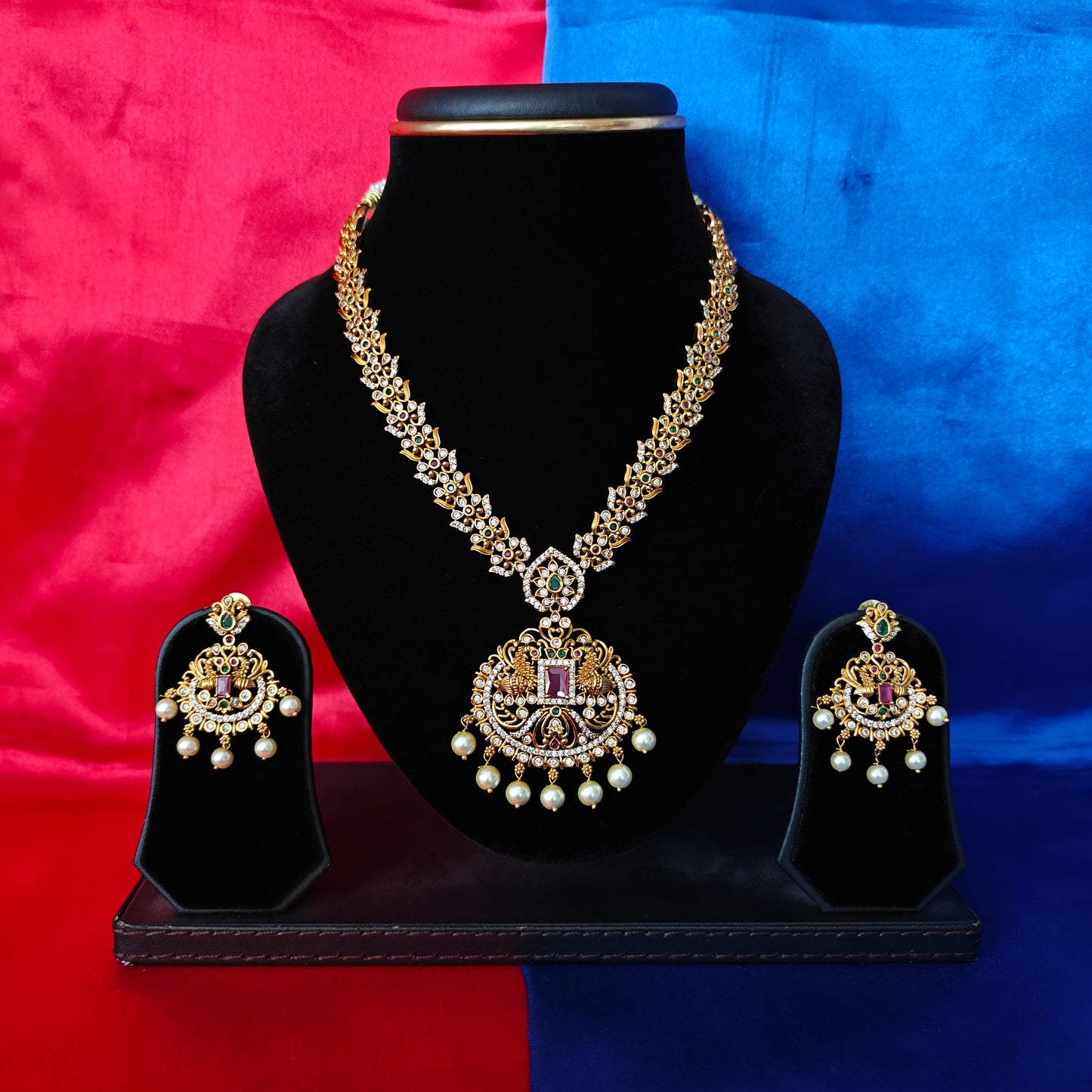 Beautiful Nakshi Short Necklace