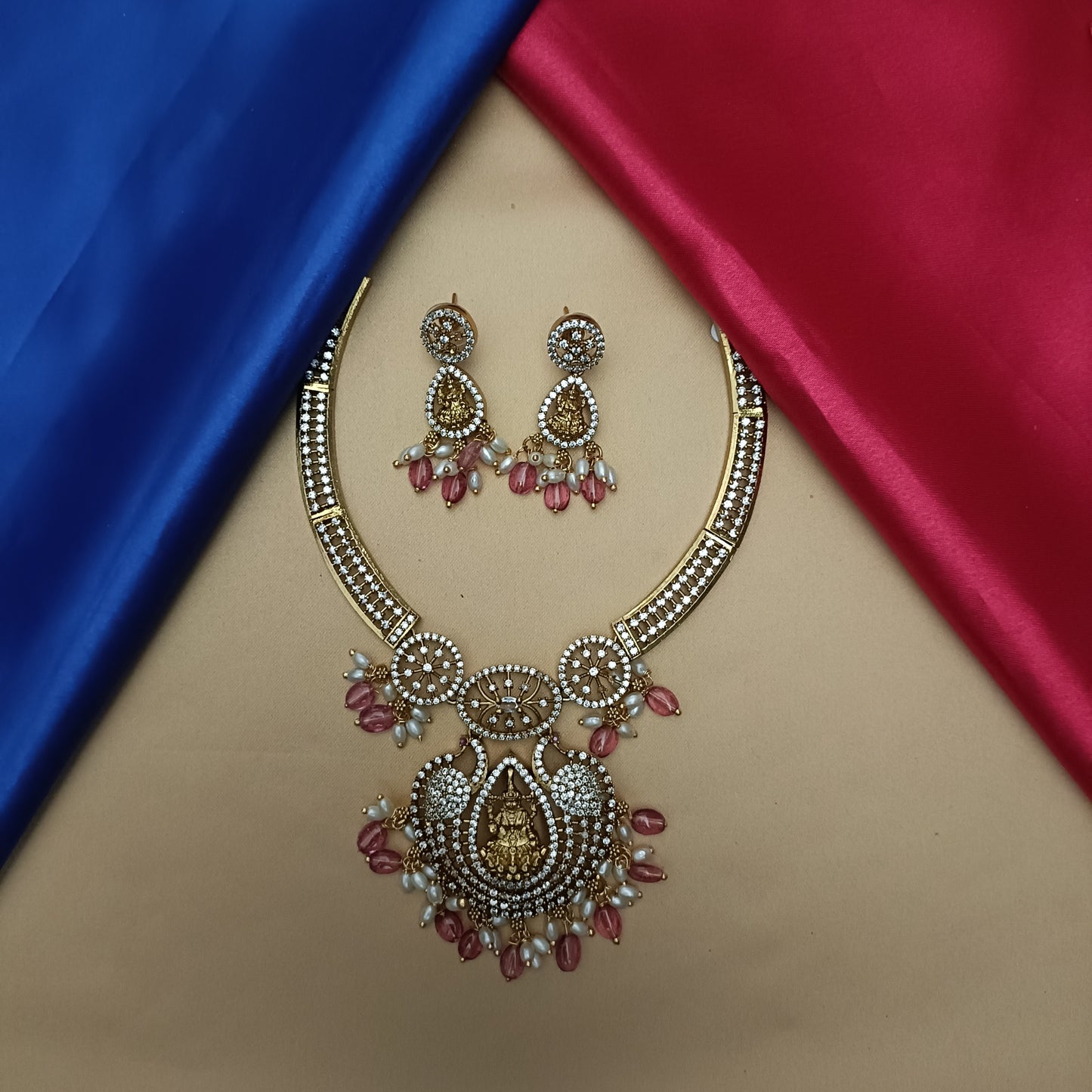 Beautiful Kante Necklace