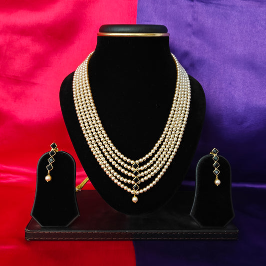 Beautiful Pearls Layered Necklace In Black Stone
