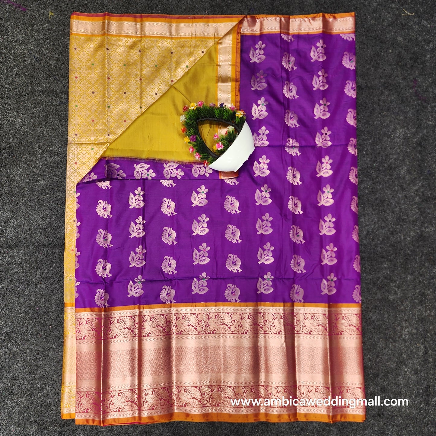 Semi Pattu paithani border sarees