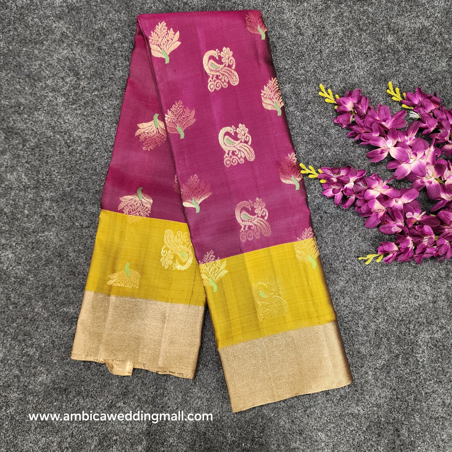 Kanchipattu lightweight Handloom Kadi Butta saree