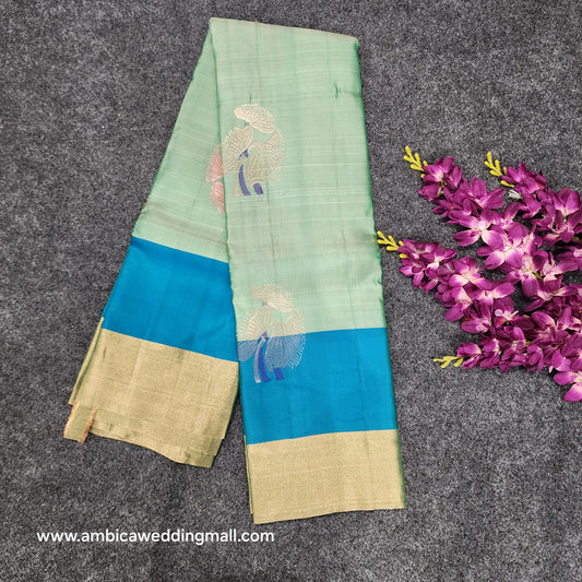 Kanchipattu lightweight Handloom Kadi Butta saree