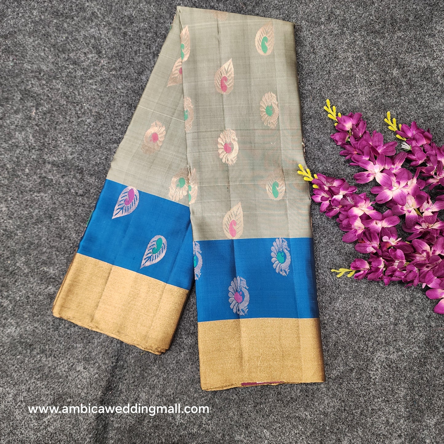 Kanchipattu lightweight Handloom Kadi Butta saree