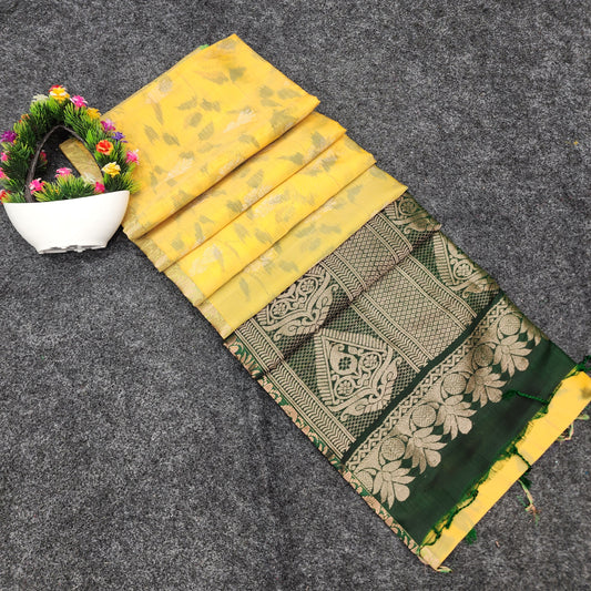 Ikkat Kanchi pattu Butta Handloom Sarees