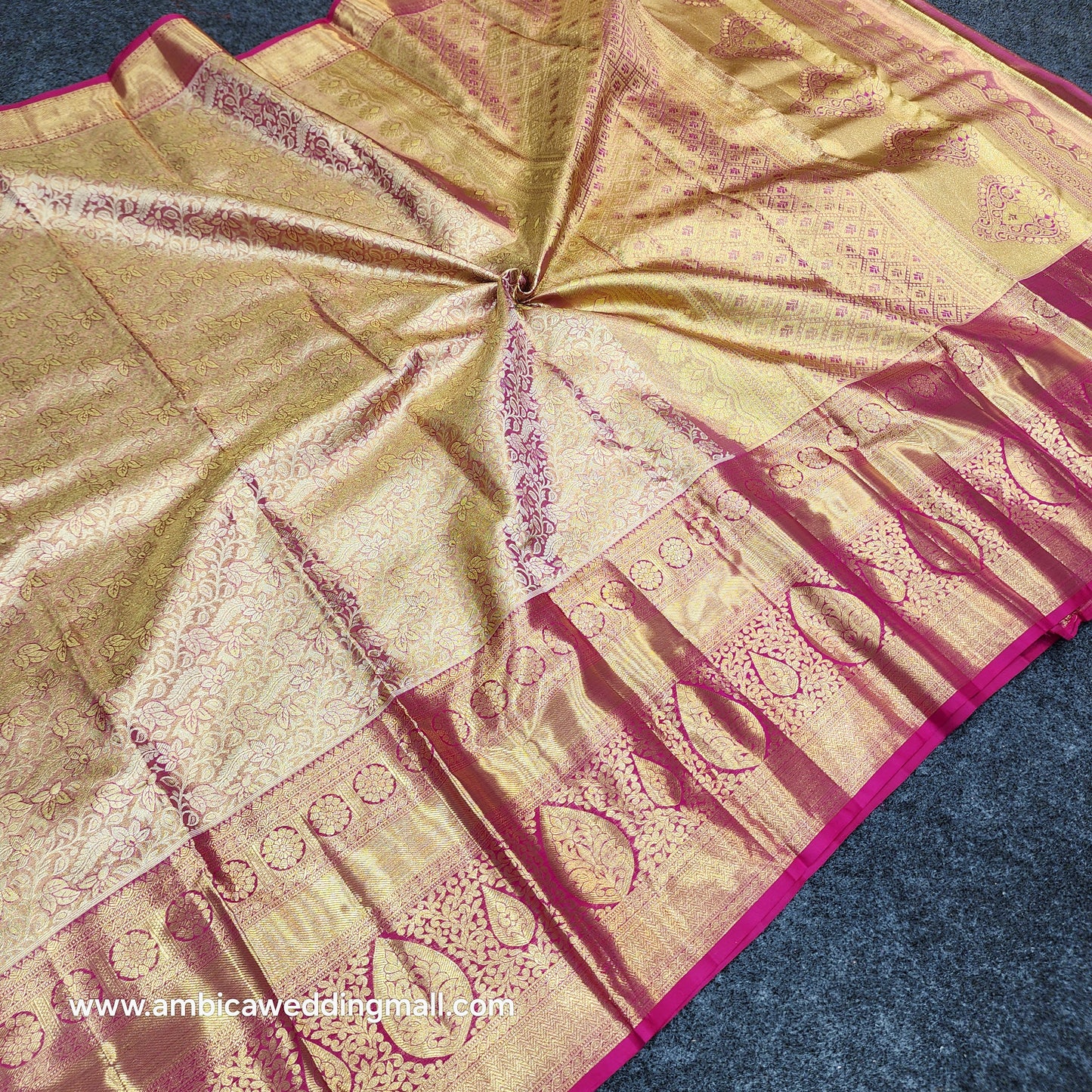 Kanchi Pattu Bridal Pure Zari Saree