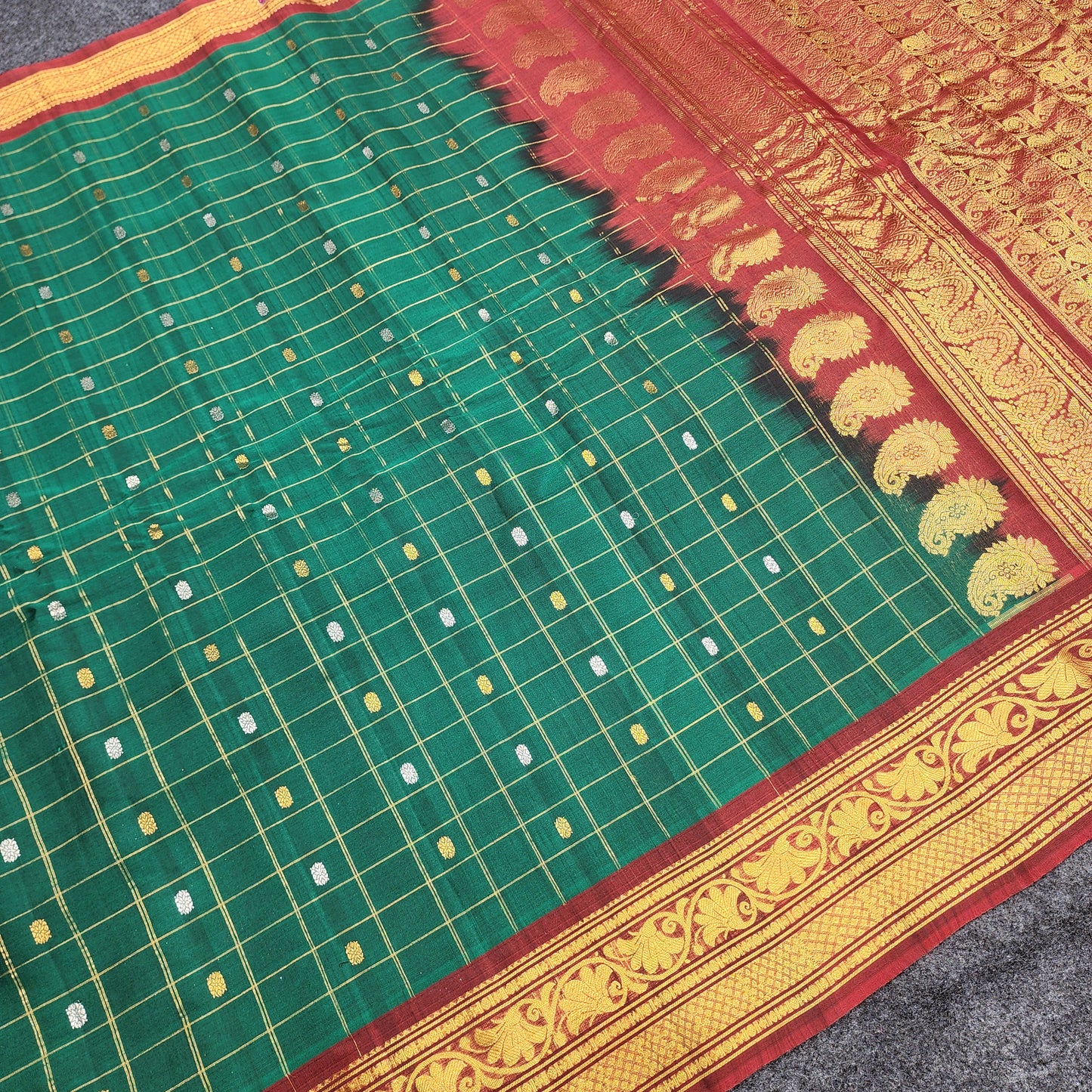 Gadwal Sico Pattu Handloom Sarees