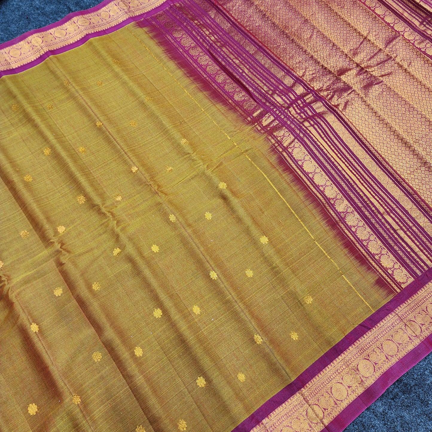 Gadwal Sico Pattu Handloom Sarees