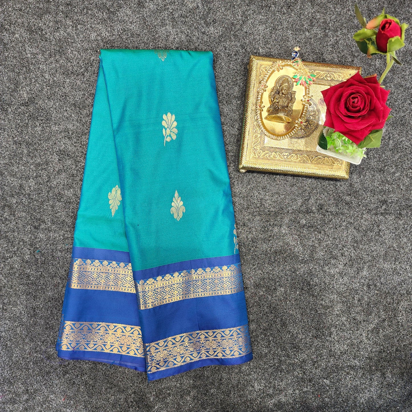 Venkatagiri Pattu mix Butta saree