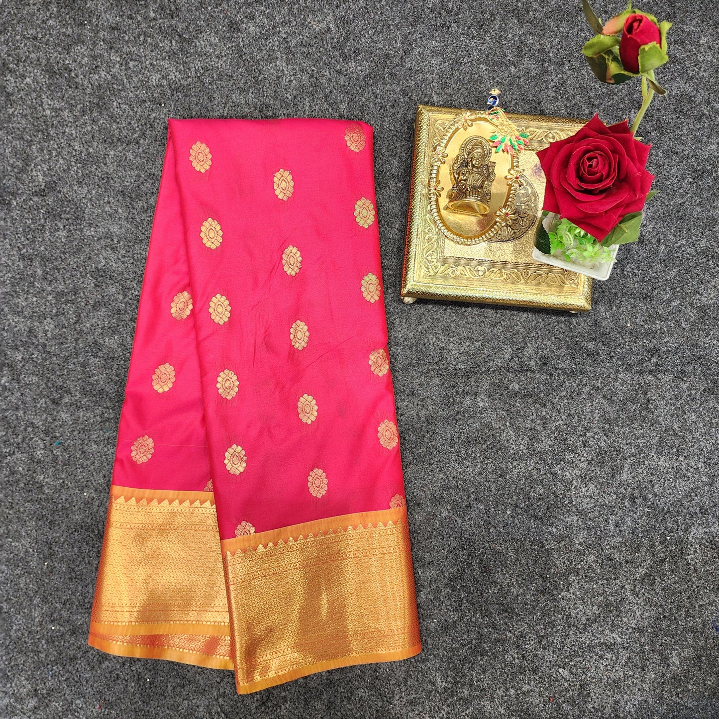 Venkatagiri Pattu mix Butta saree