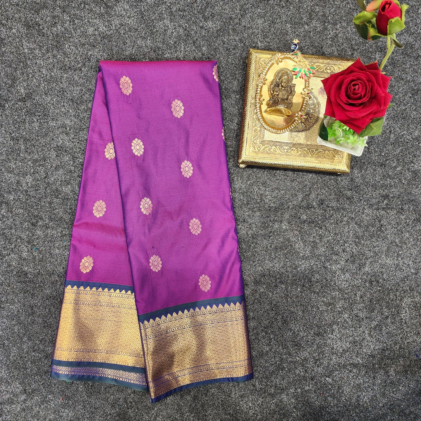 Venkatagiri Pattu mix Butta saree