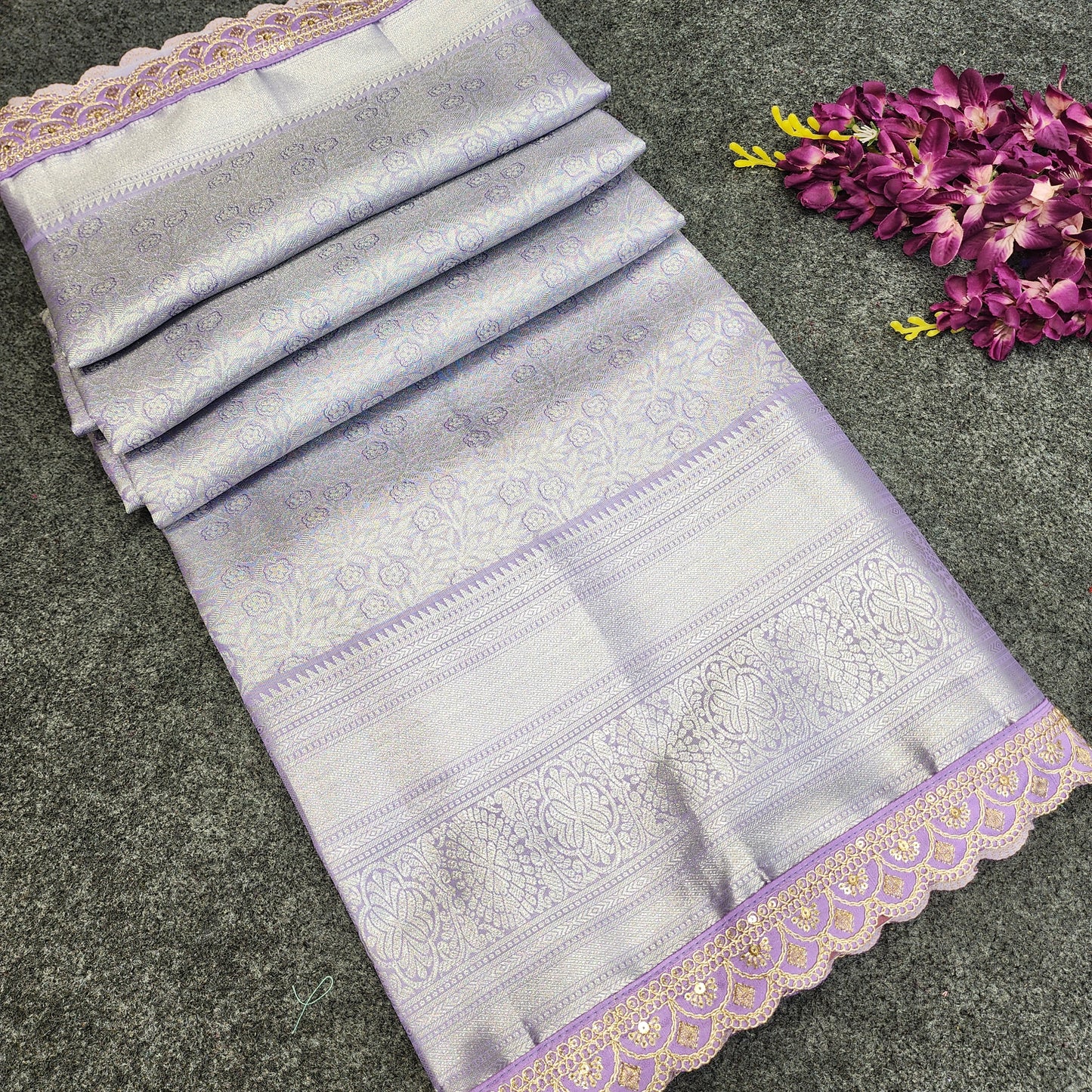 Kanchi pattu pastel colour sarees with special lace border ✨️