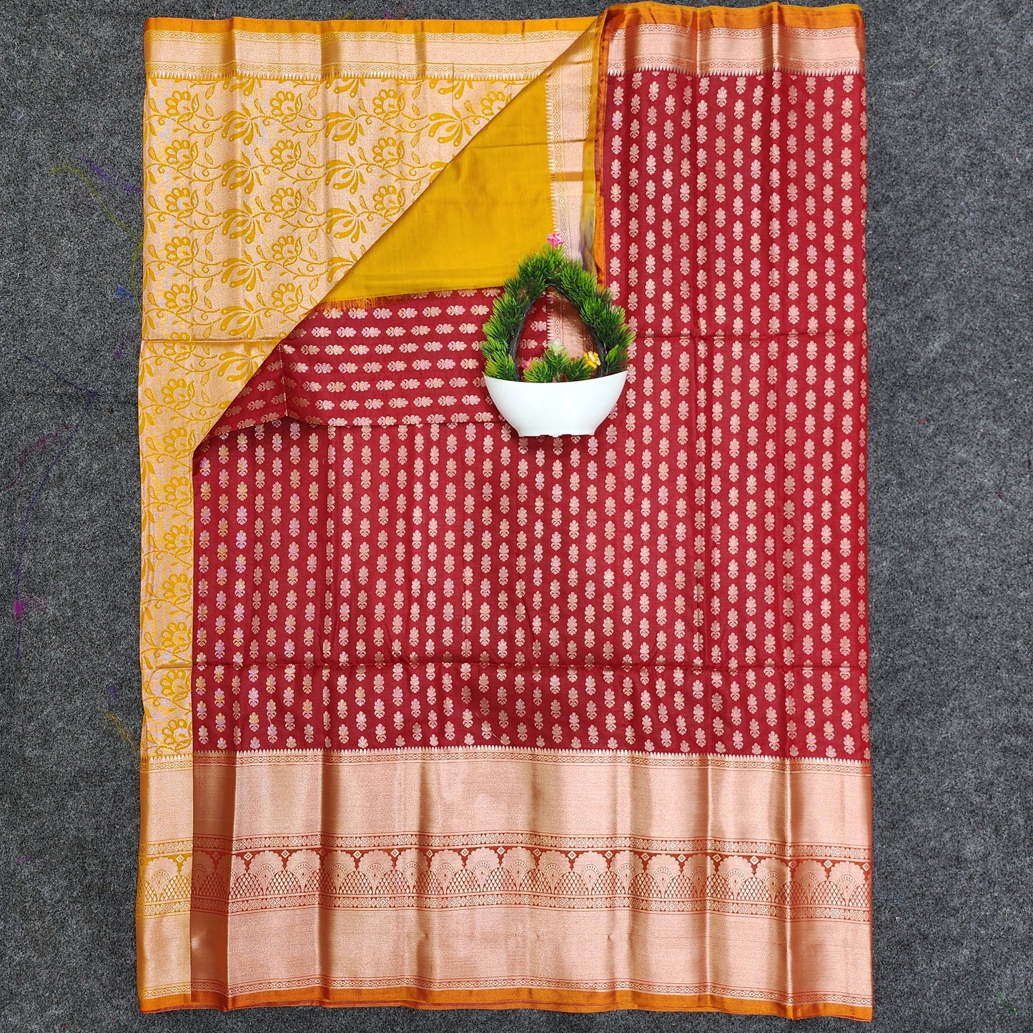 Semi Pattu Rose Gold Jari Kuppadam Saree