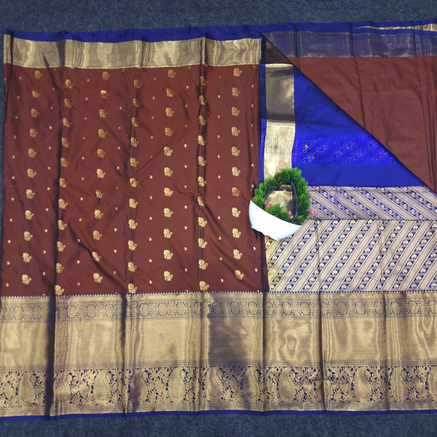 Venkatagiri Pattu mix Butta sarees