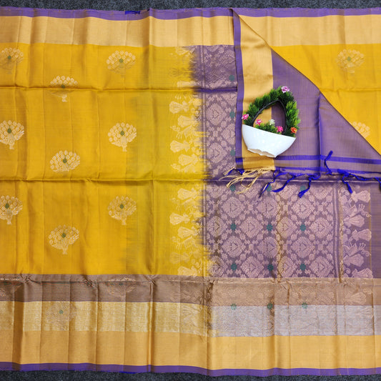 Kanchi Pattu Handloom Butta Saree