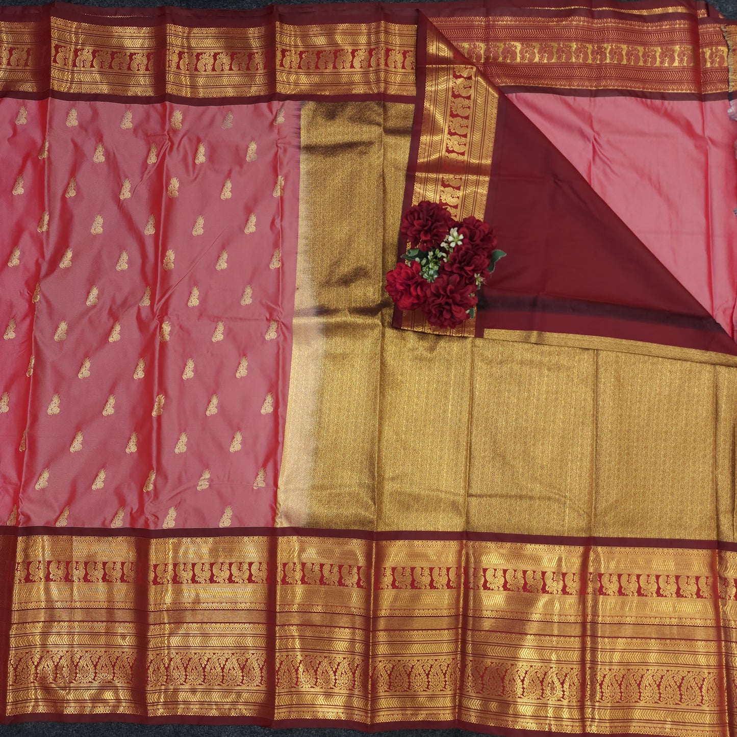 Venkatagiri Pattu mix Butta saree