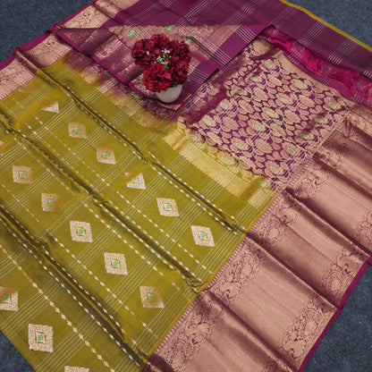 Pure Zari Handloom Kanchi Buta Saree