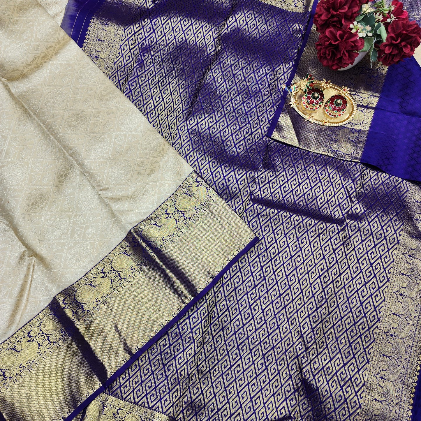 Pure Kanchi Pattu Handloom Talambralu Saree