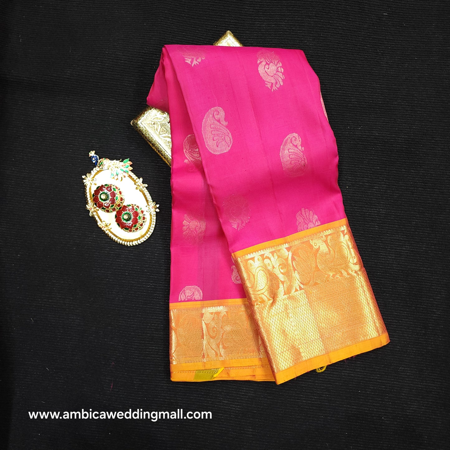 Kanchi Pattu Handloom Butta Saree