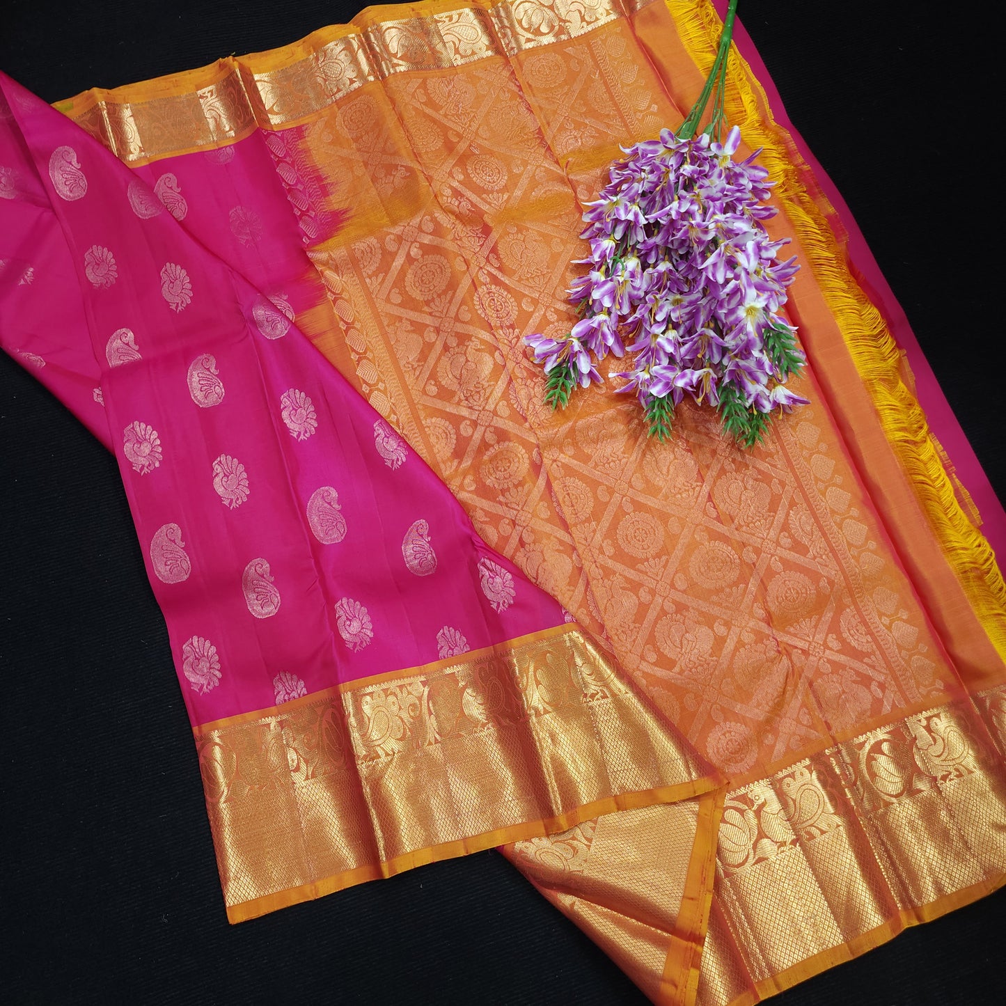 Kanchi Pattu Handloom Butta Saree