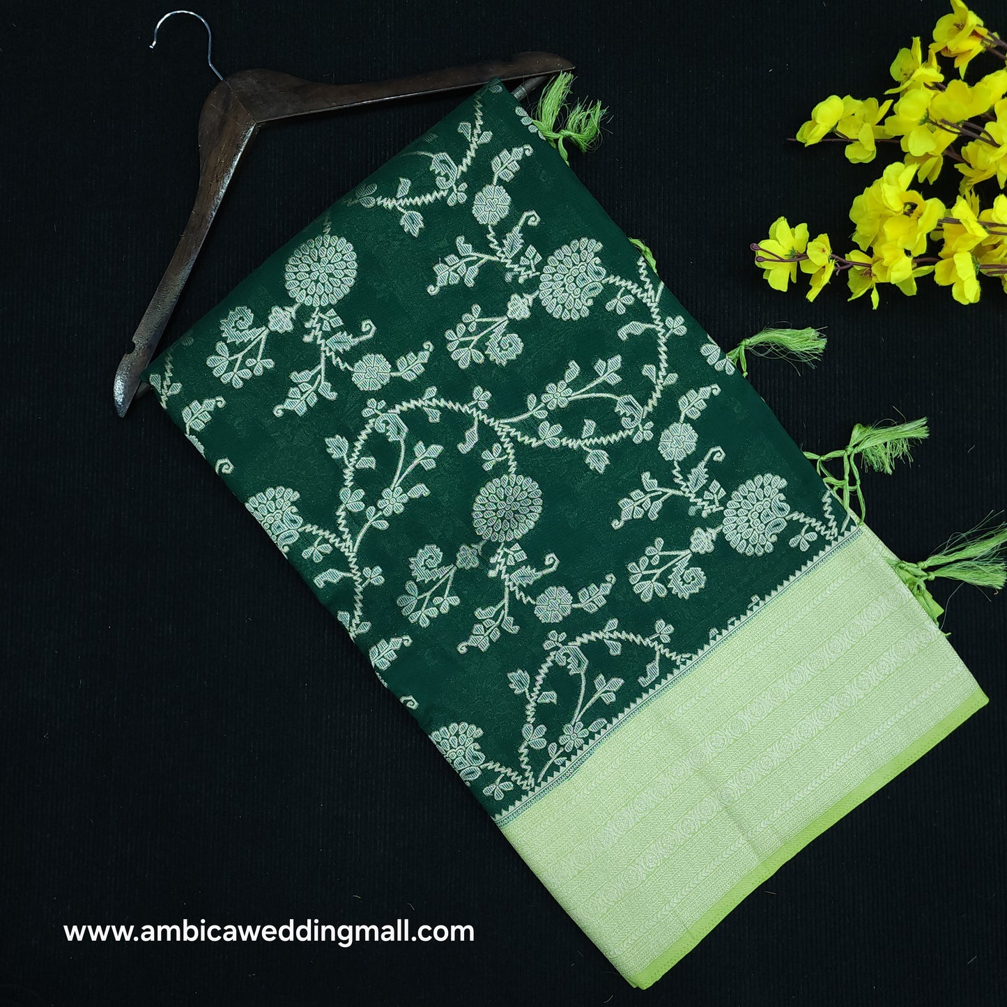 Brocade Banaras Fancy Saree - B1600