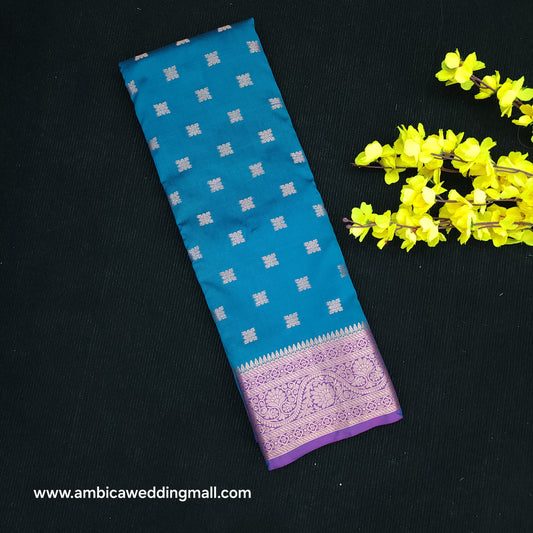 Banaras Butta Saree - B750