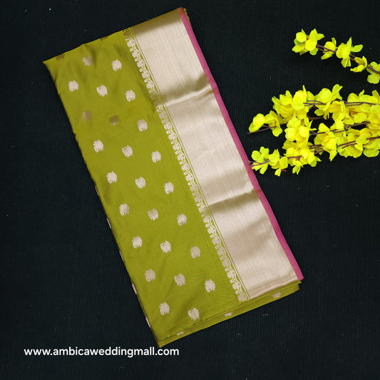 Banaras Butta Saree - B750