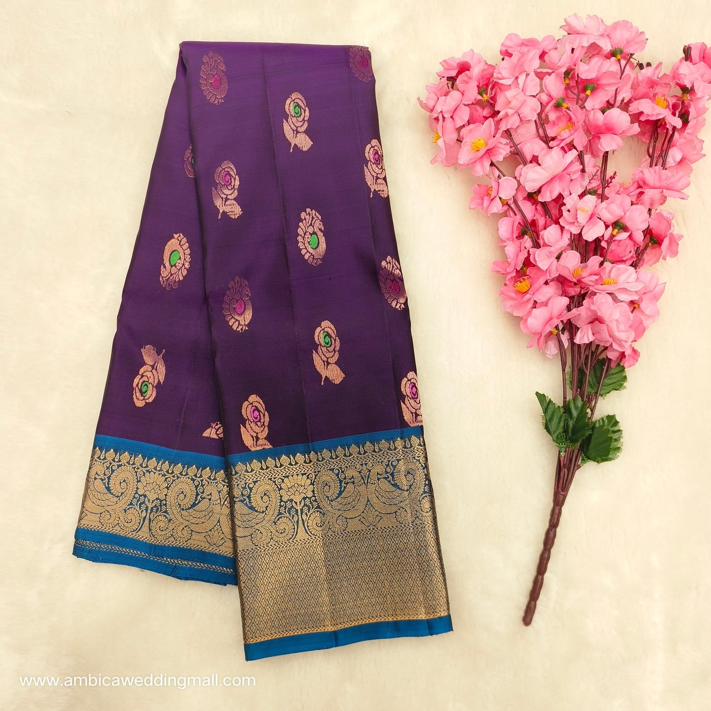 Kanchi Pattu Handloom Butta Saree