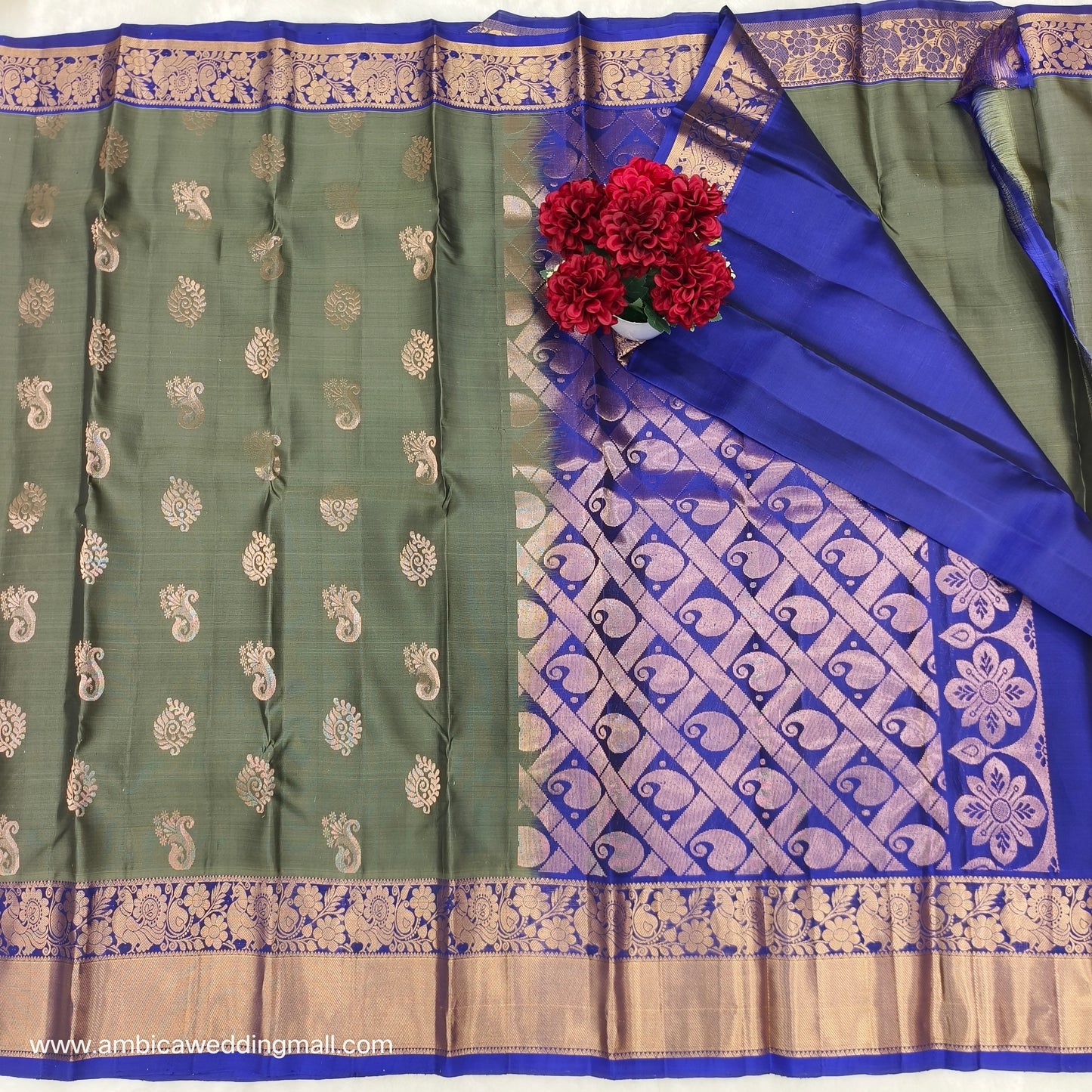 Kanchi Pattu Handloom Butta Saree