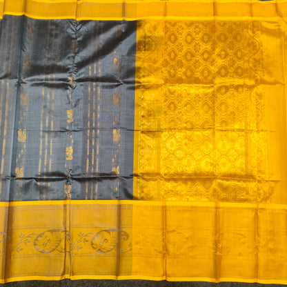 Kuppadam Pattu Handloom