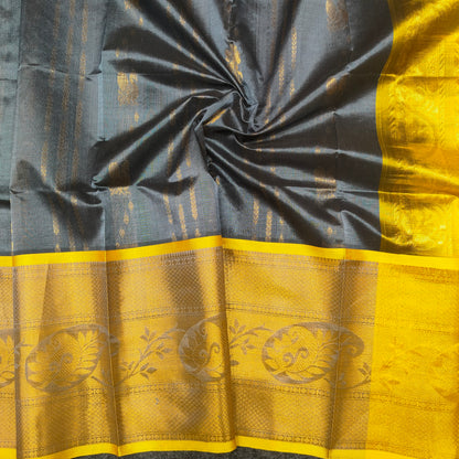 Kuppadam Pattu Handloom