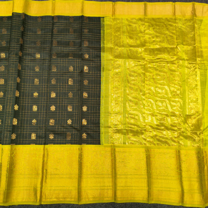 Kuppadam Pattu Handloom