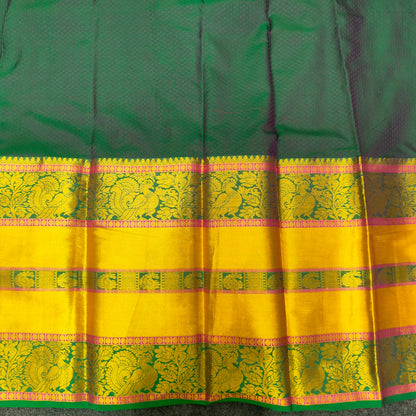 Kanchi Pattu Brocade Halfmix Saree