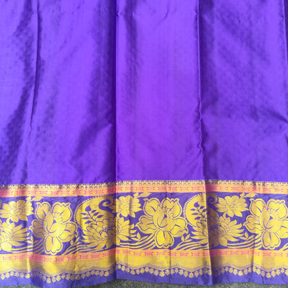 Kanchi Pattu Brocade Halfmix Saree