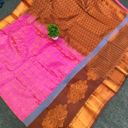 Kanchi Pattu Brocade Halfmix Saree