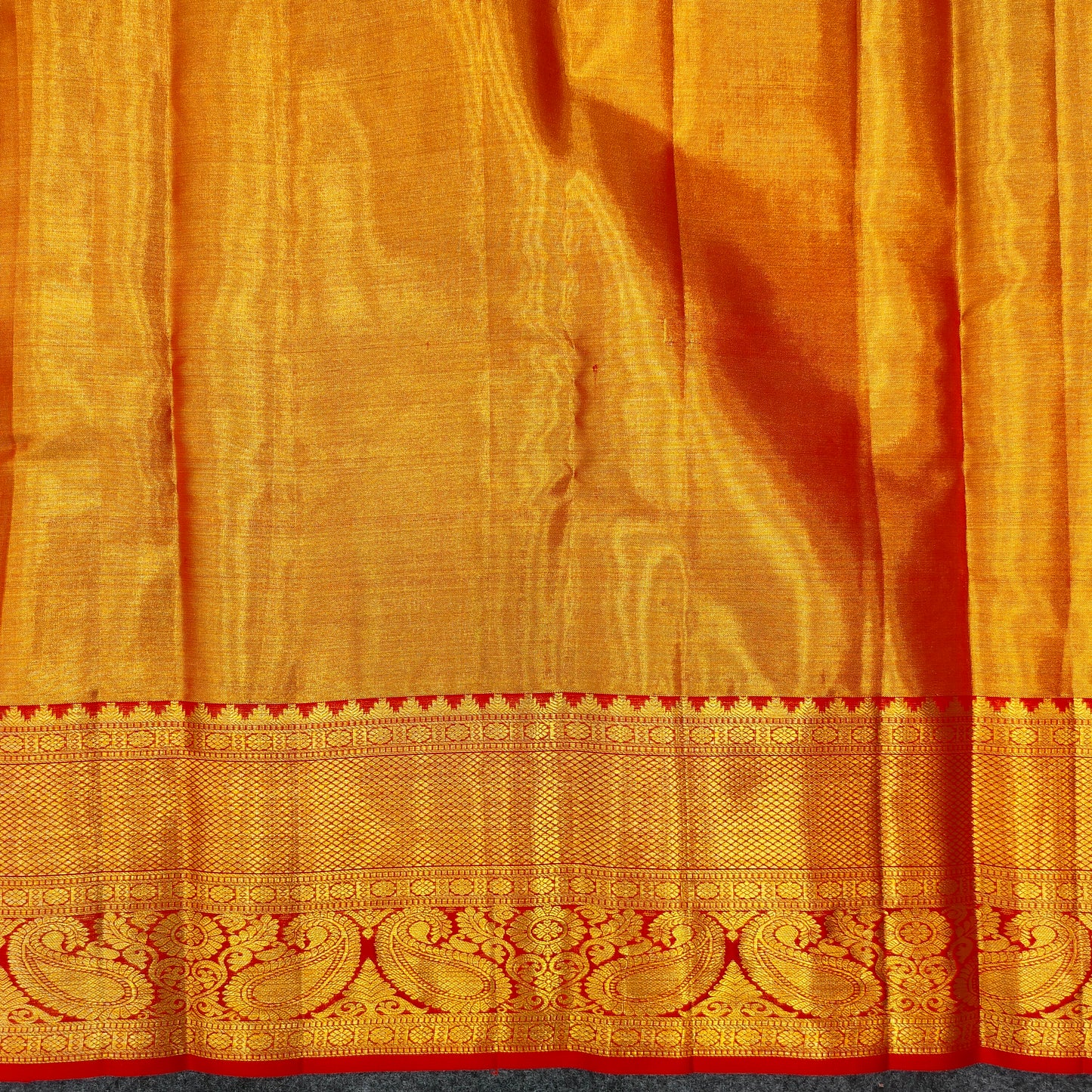 Kanchi Pattu Bridal Pure Zari Saree