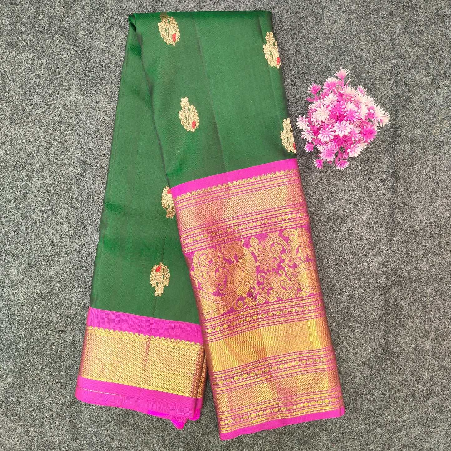 Kanchi Pattu Handloom Butta,long Border ✨Sarees