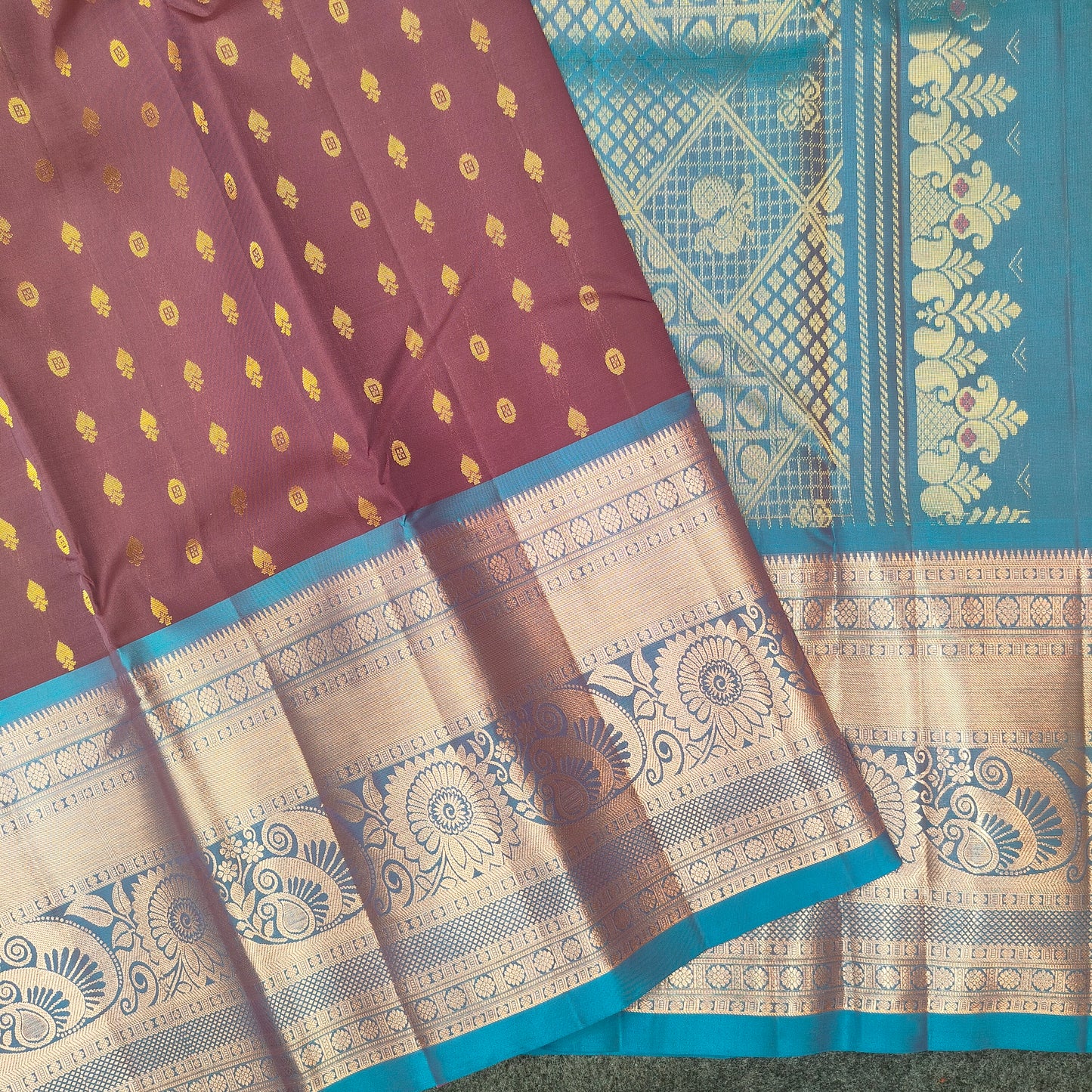 Kanchi Pattu Handloom Butta Sarees