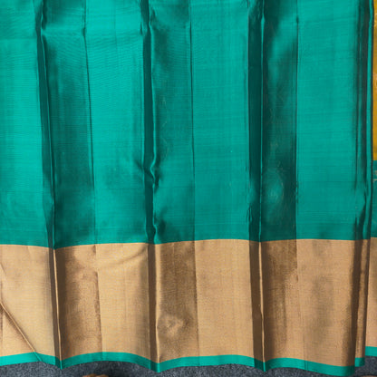 ✨Kanchi Pattu Bentex Border Saree