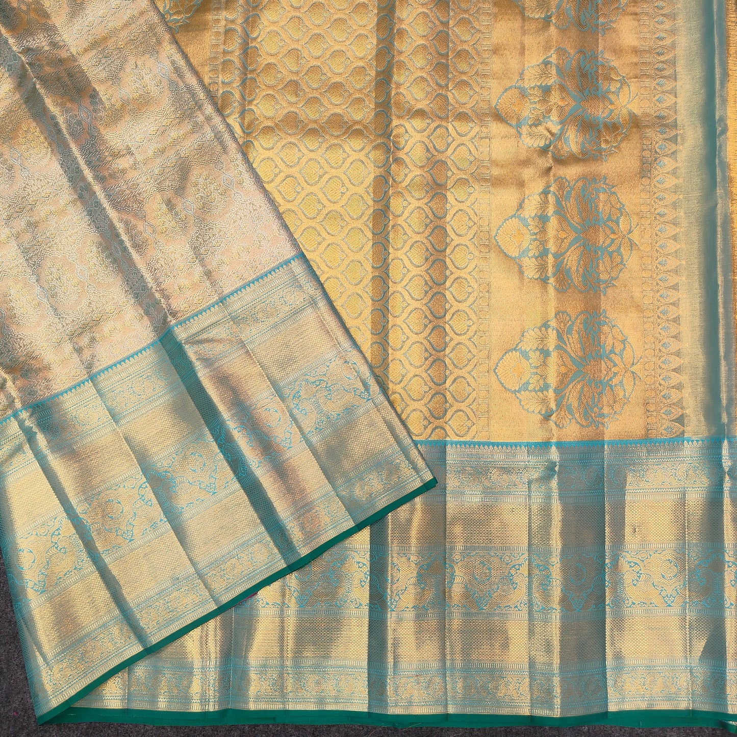 Pure Resham Bridal Kanchi Pattu Handloom Saree