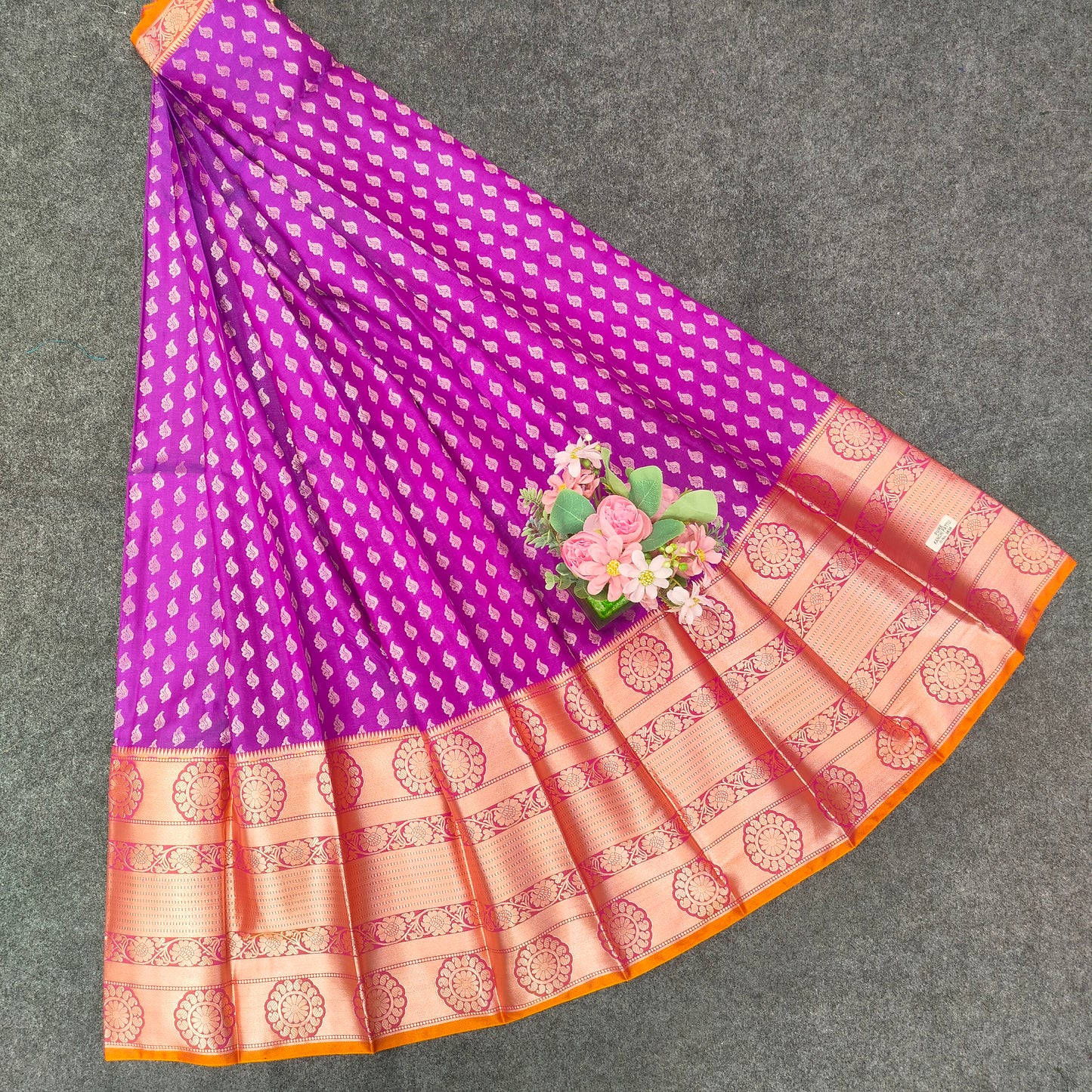 Semi Pattu Rose Gold Jari Kuppadam Saree