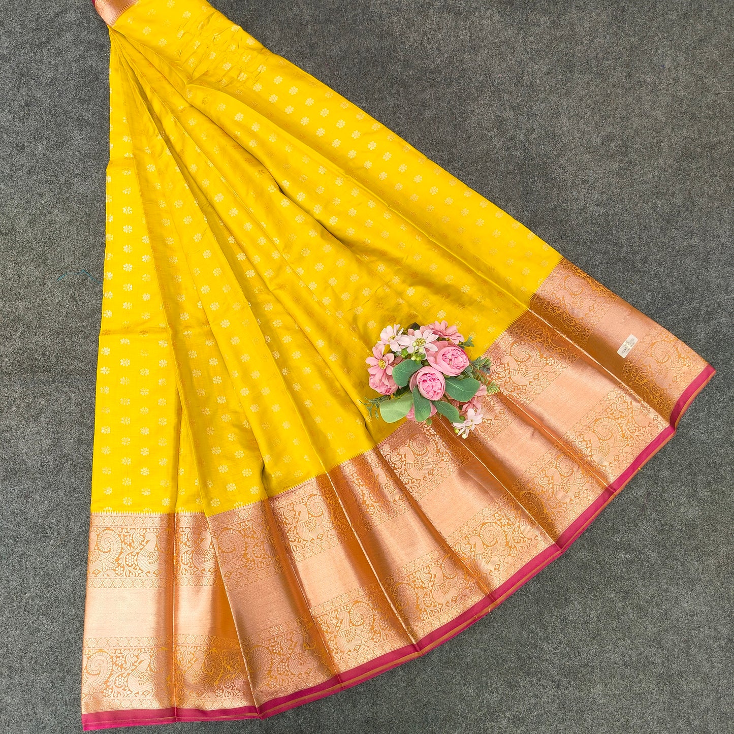 Semi Pattu Rose Gold Jari Kuppadam Saree