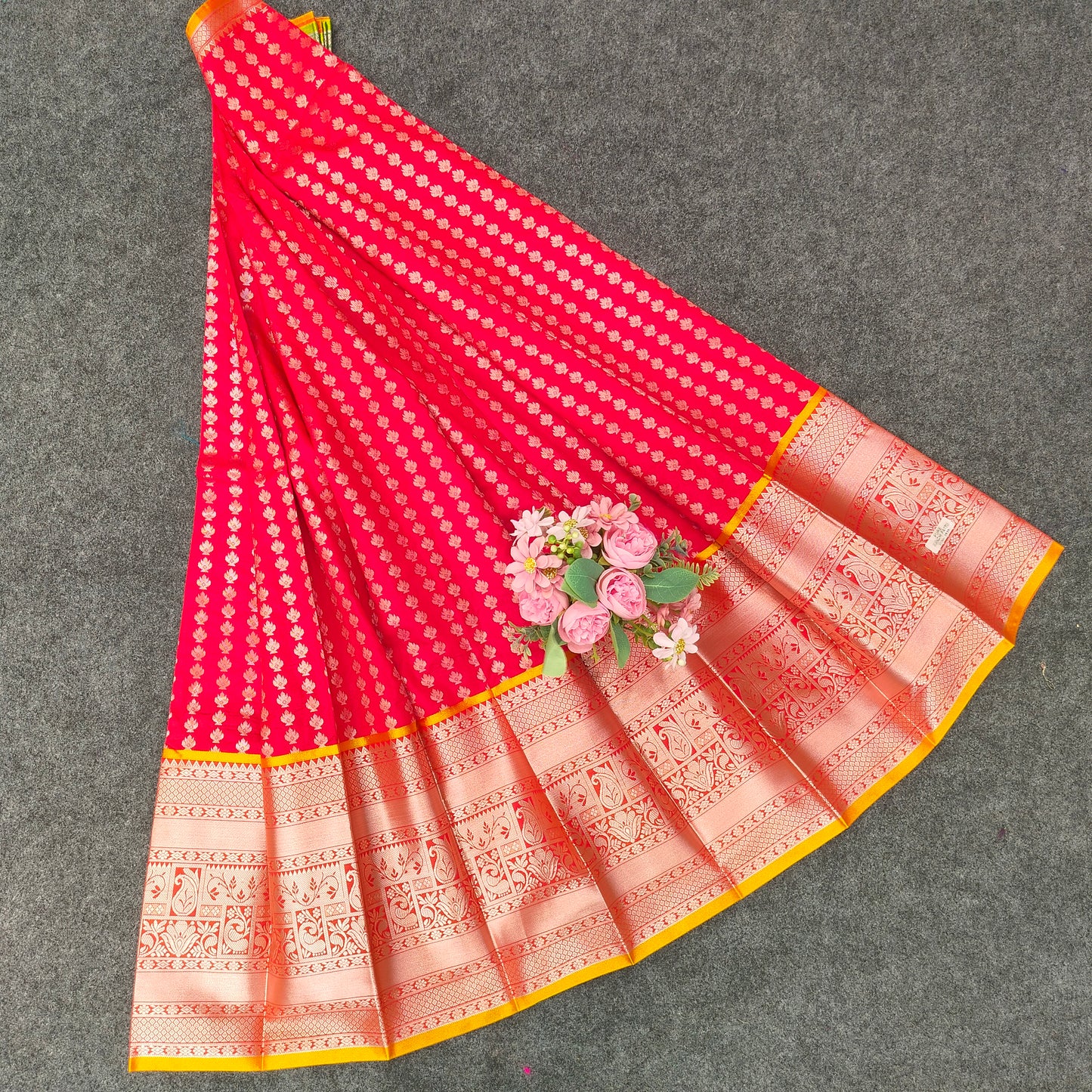 Semi Pattu Rose Gold Jari Kuppadam Saree