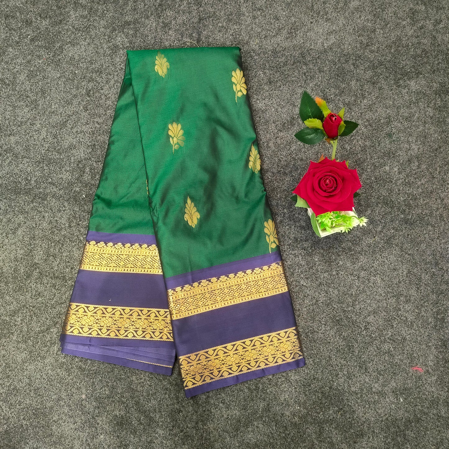 Venkatagiri Pattu mix Butta saree