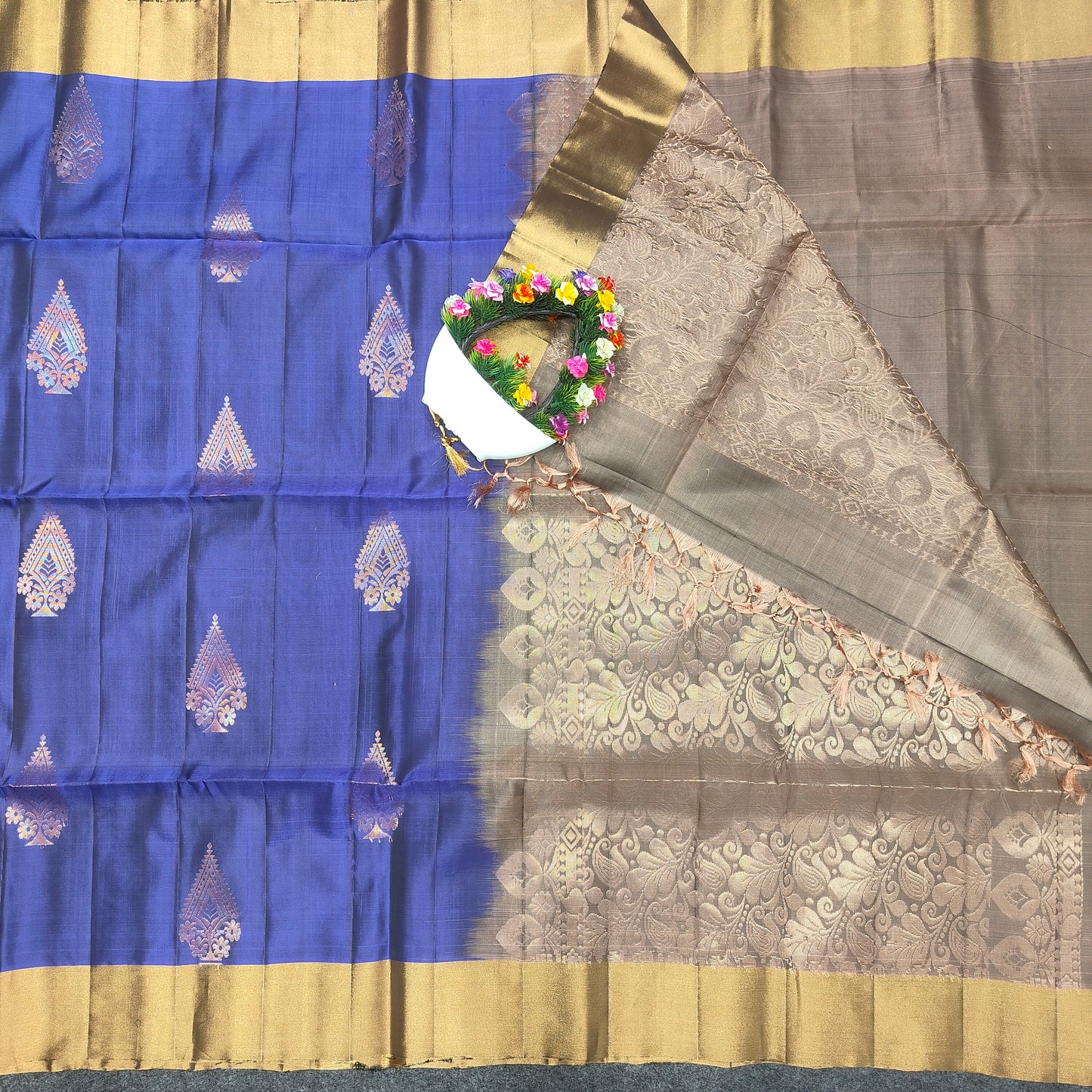 Kanchi Pattu Handloom Butta Saree