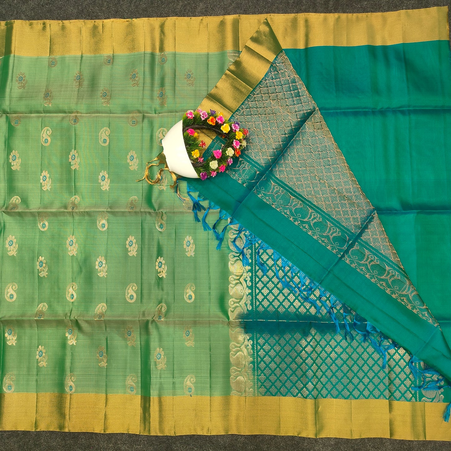 Kanchi Pattu Handloom Butta Saree