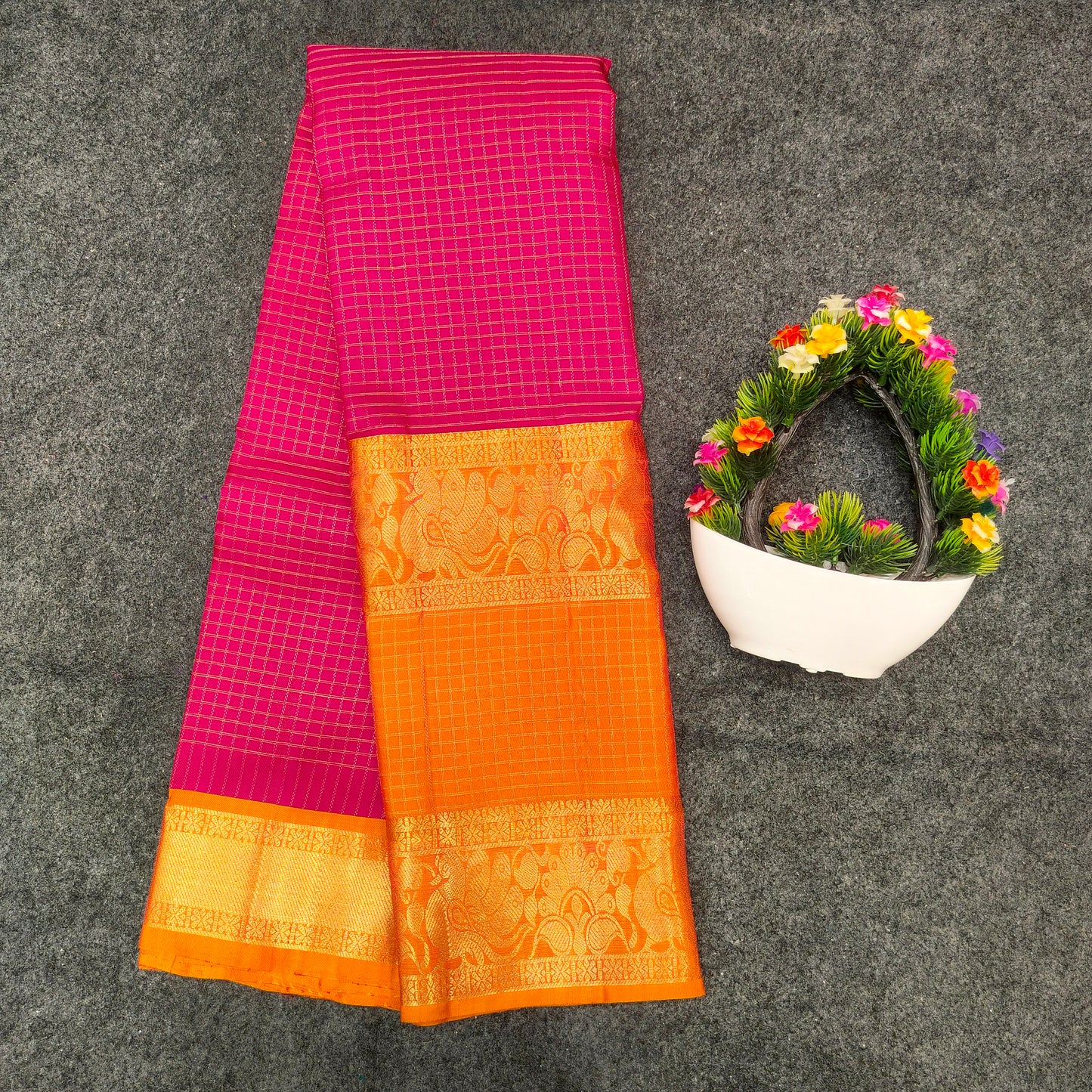 Kanchi Pattu Checks Handloom  Saree