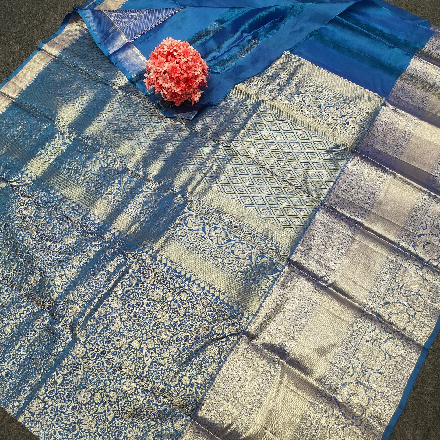 Pure Kanchi Pattu Resham Silver Zari Saree